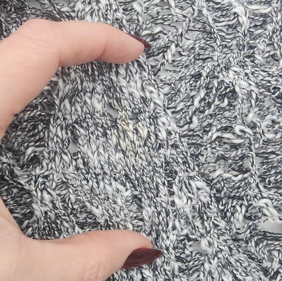 ROMWE Gray LOOSE Knit Sweater - Picture 7 of 11